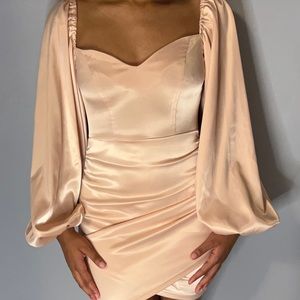 SHEIN Fitted Mini Dress w/ Puff Sleeves